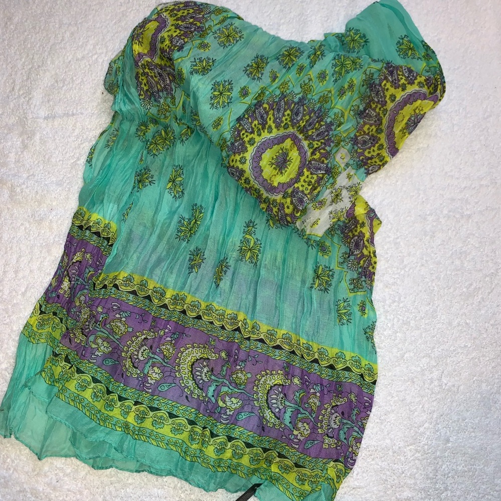 🧣NWT teal and purple paisley scarf